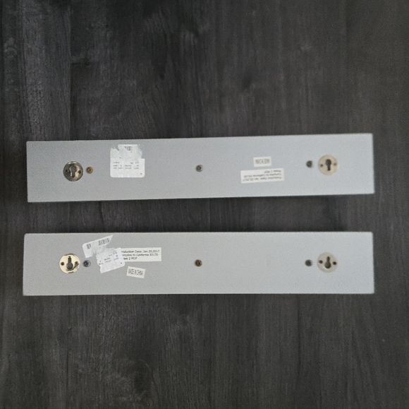 Glass Silver Mirrored Crystal Knob Wall Hook Rack - Picture 2 of 2